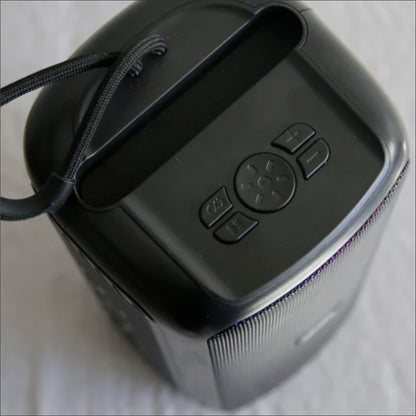 PARLANTE RECARGABLE CON BLUETOOTH